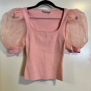 Alice + Olivia ‘Abella’ short sleeve puff knit top